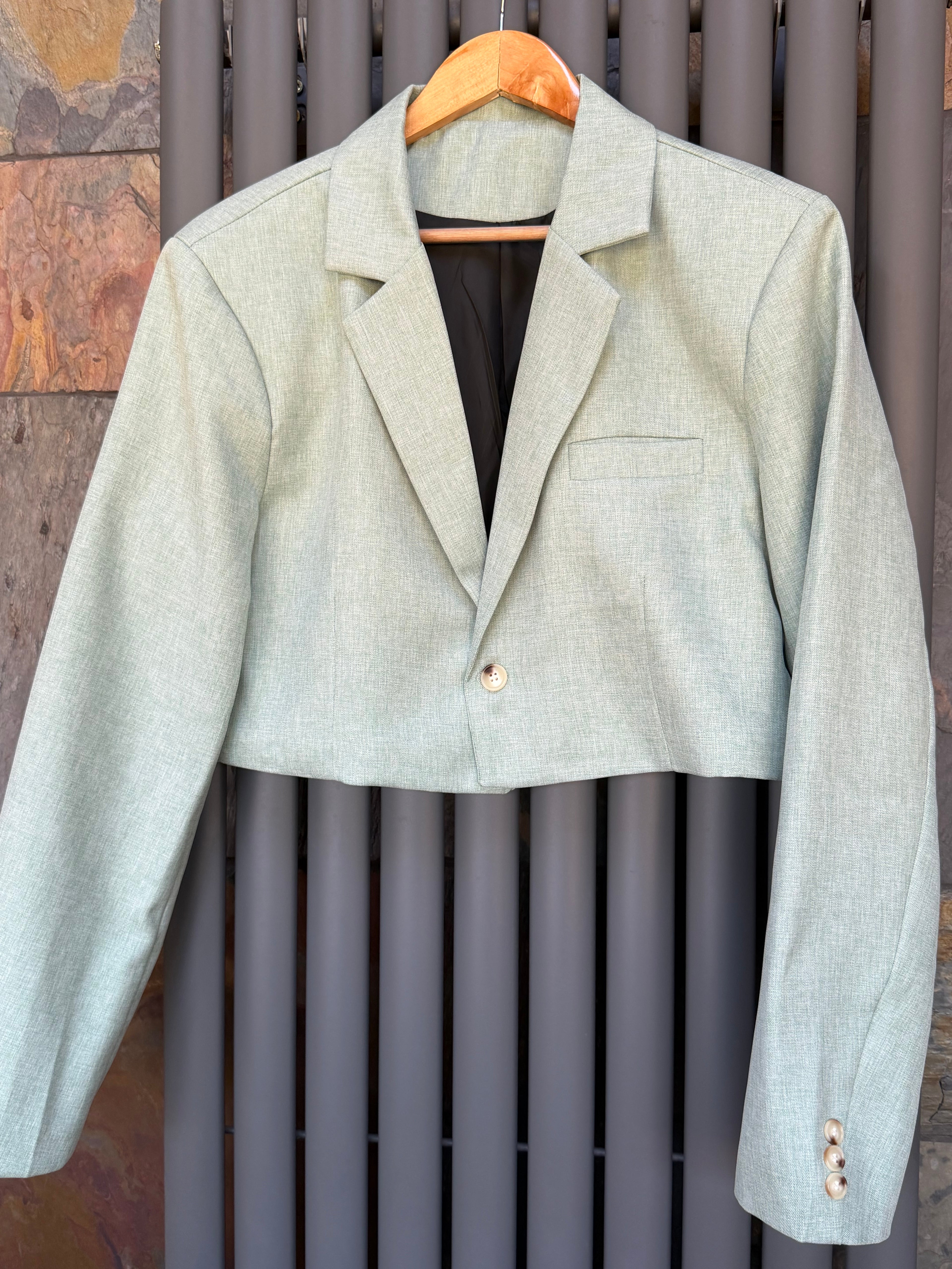 Cropped Blazer