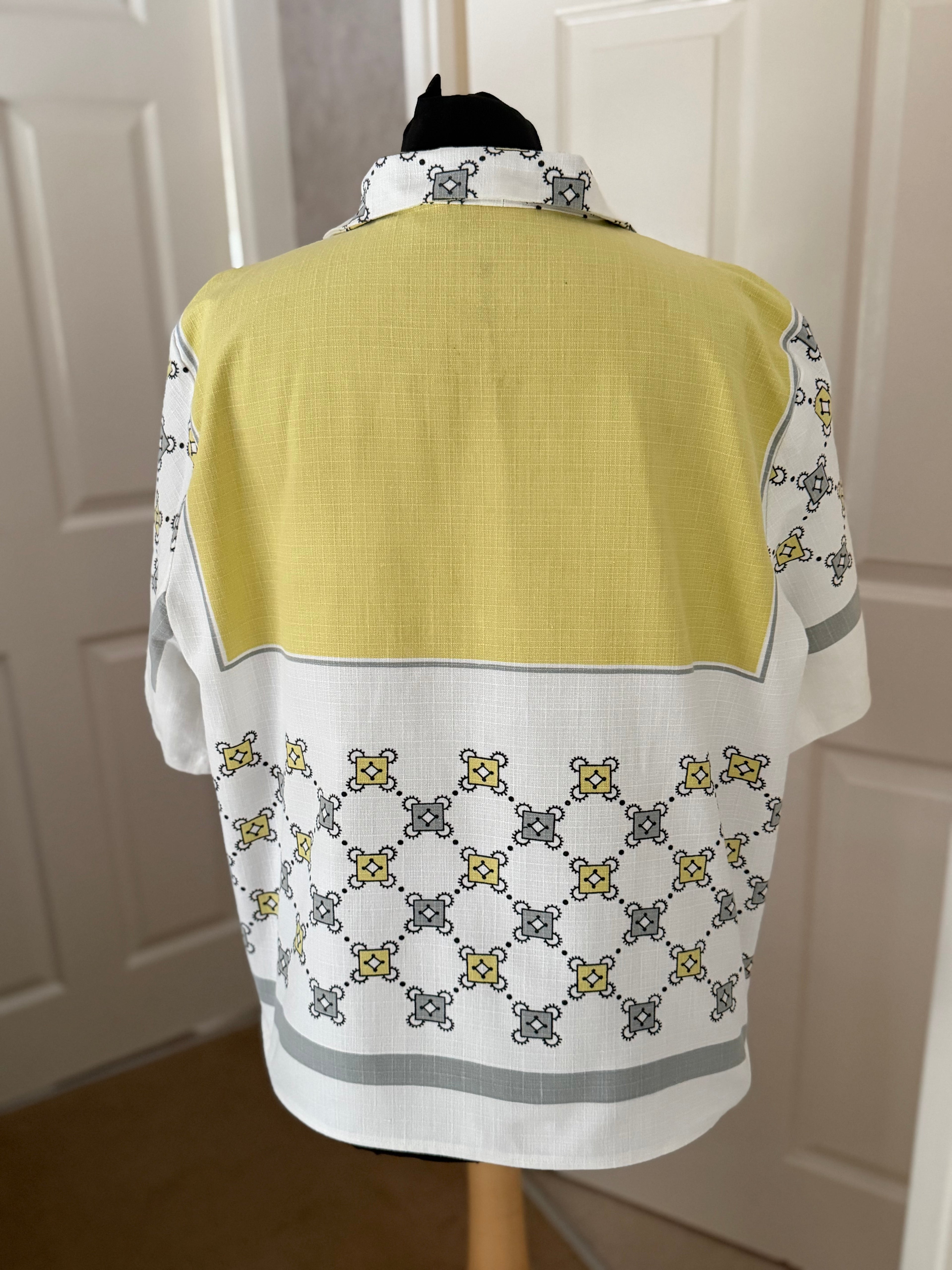 Dornick Patterned