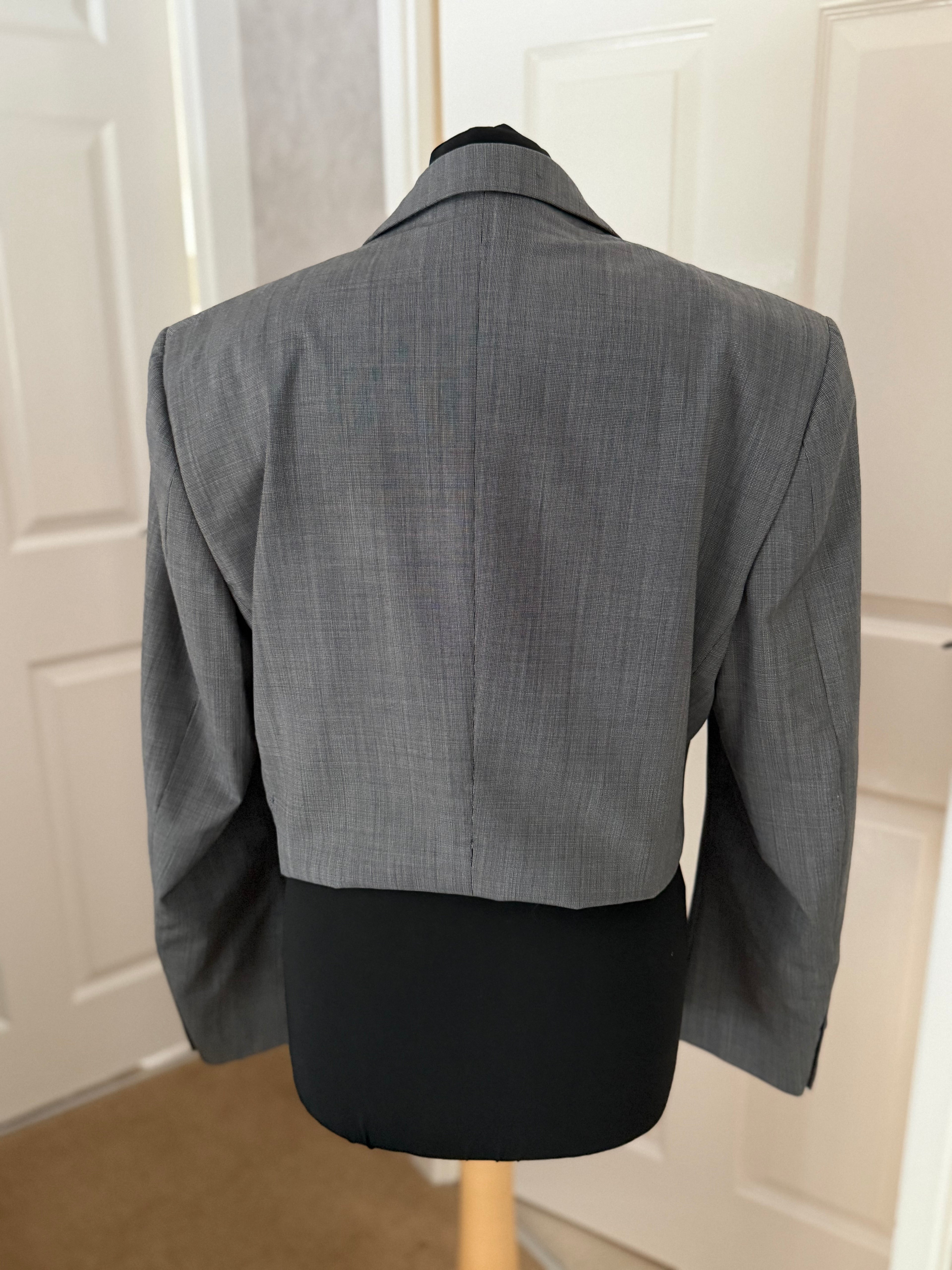 Cropped blazer