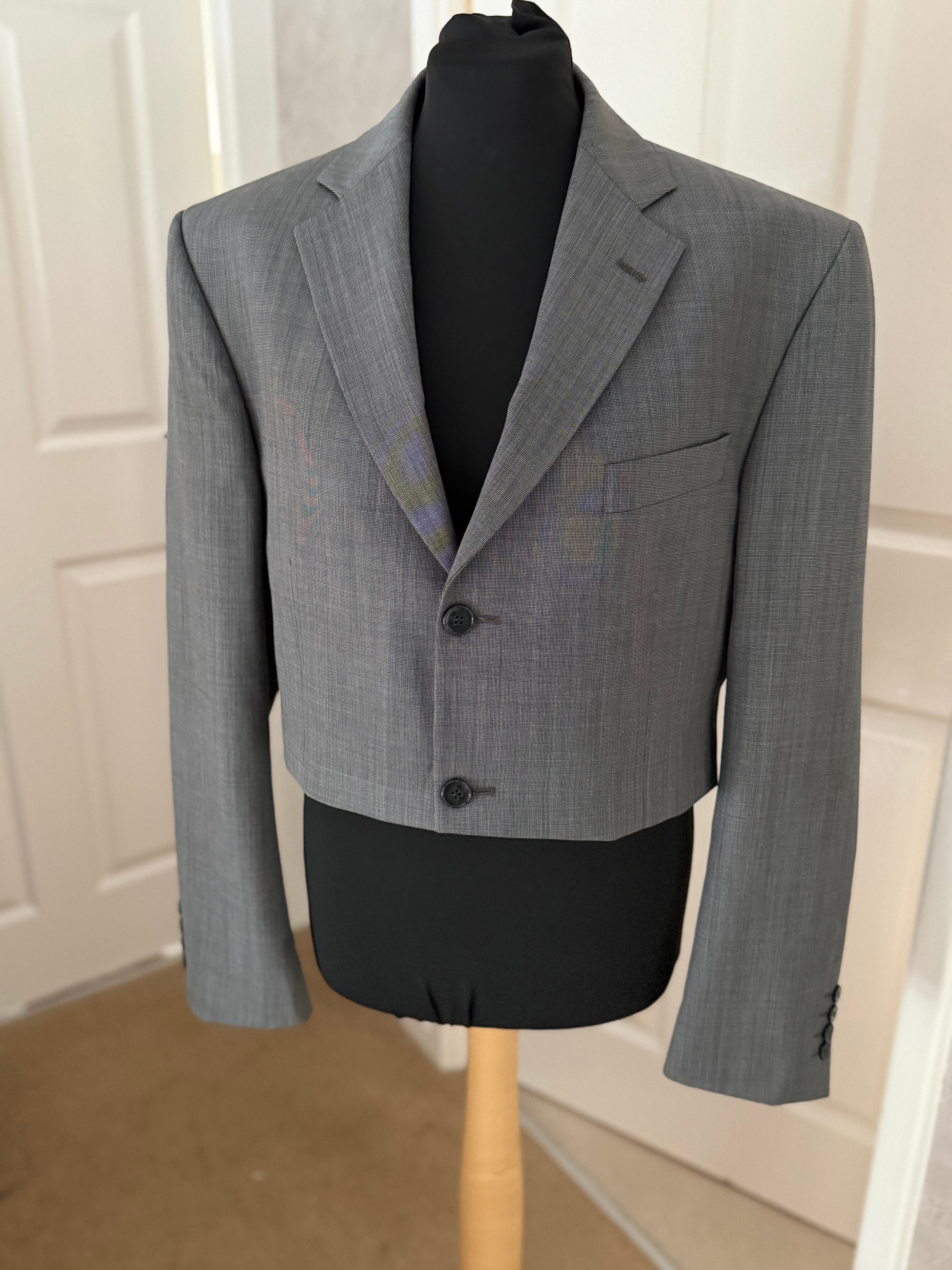 Cropped blazer